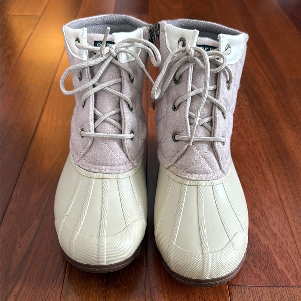 Sperry Waterproof Rubber Boots - Cream and Light Purple